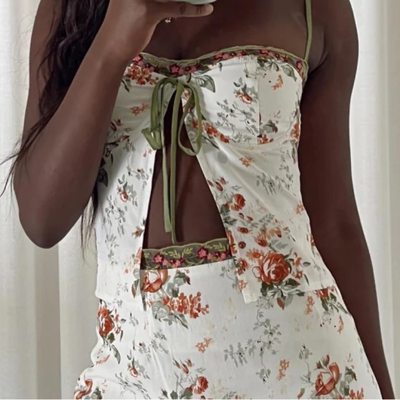 Ringa Rosey Top | Princess Polly - Picture 5 of 5